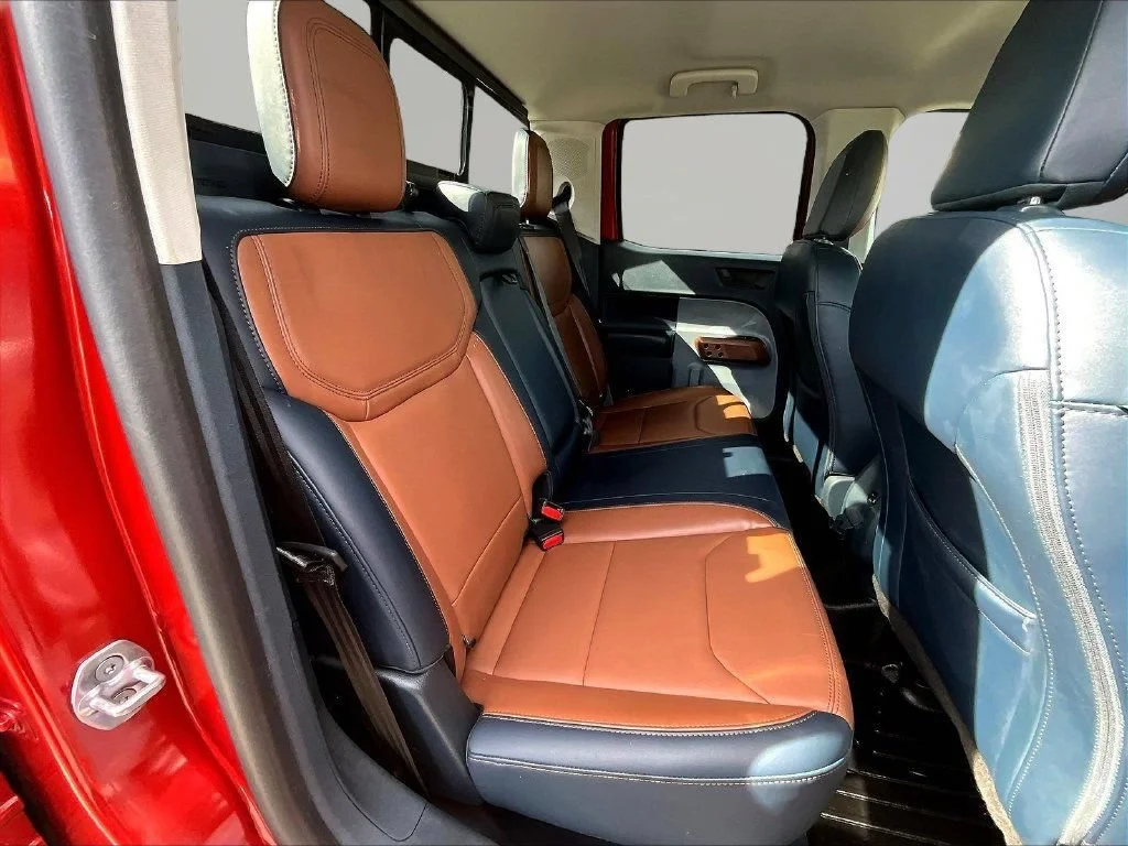 Used 2022 Chili Pepper Red Ford Lariat image 28