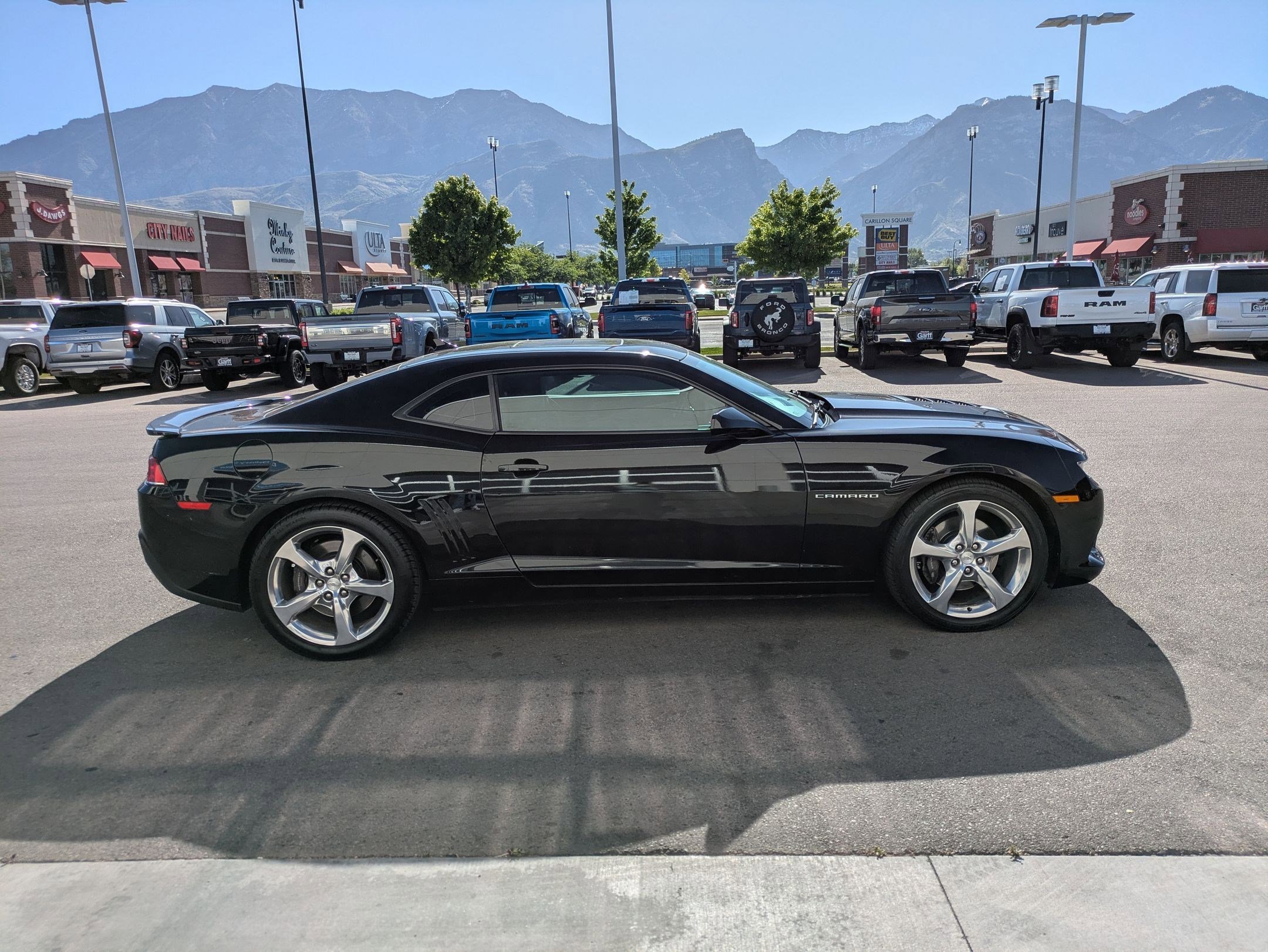 Vehicle Image 2