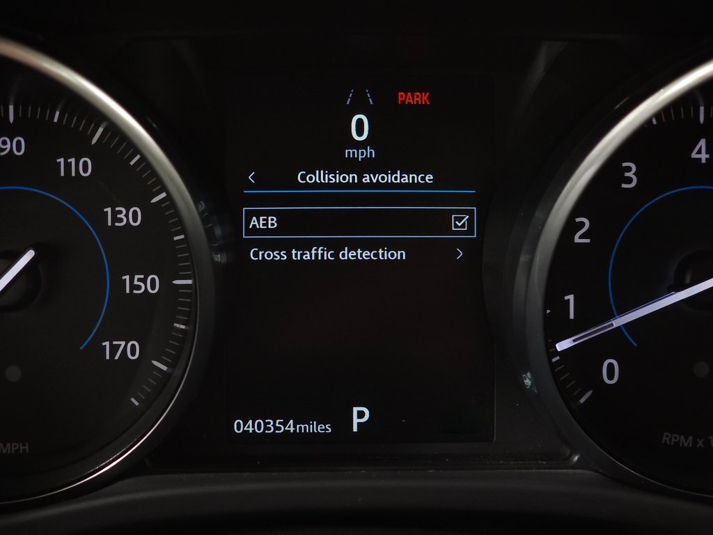 2018 JAGUAR F-PACE - Image 23