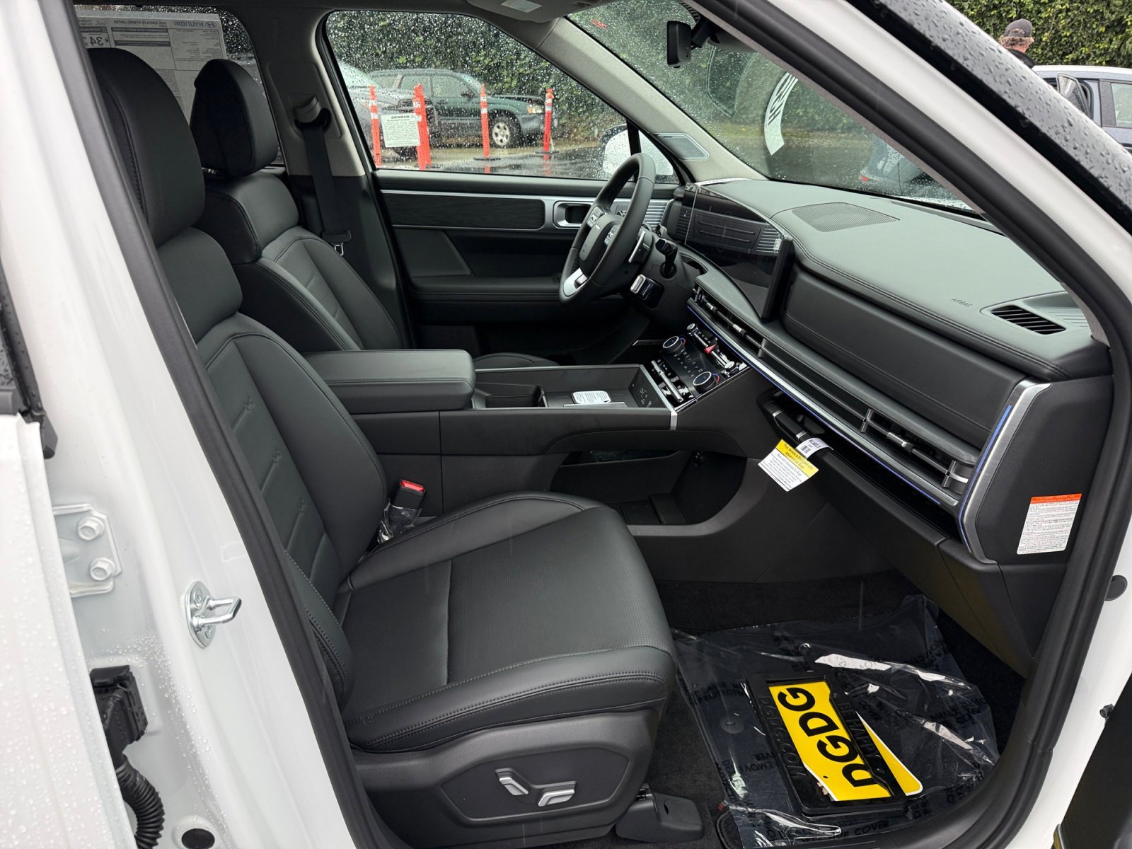 2026 Hyundai Santa Fe Limited - Photo 20