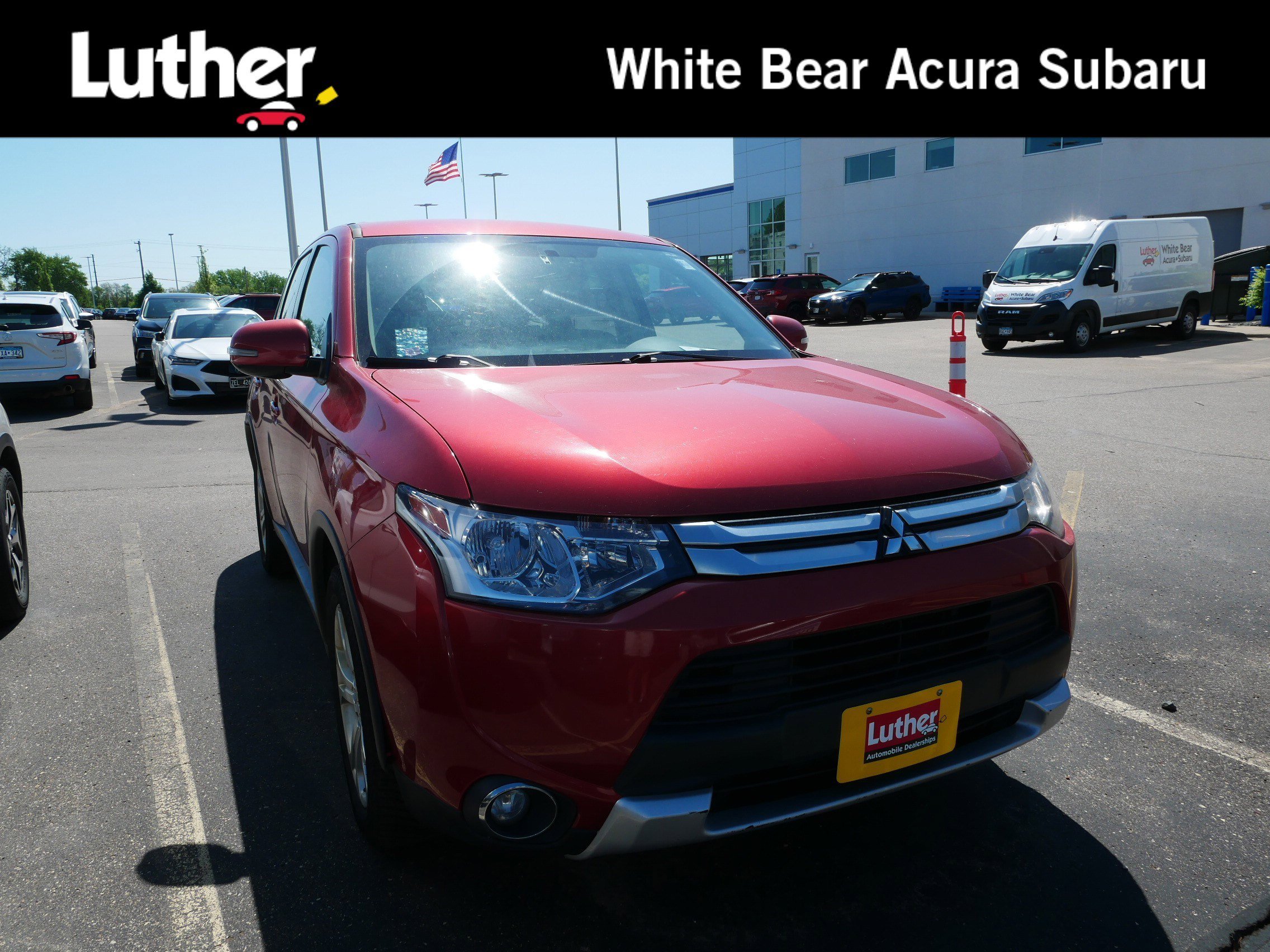 2015 Mitsubishi Outlander SE FWD's photo