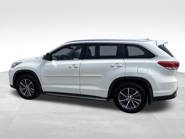 2018 Toyota Highlander XLE - Photo 8