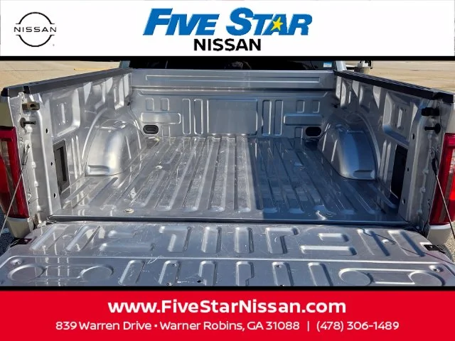 Used 2024 Silver Ford XLT image 11