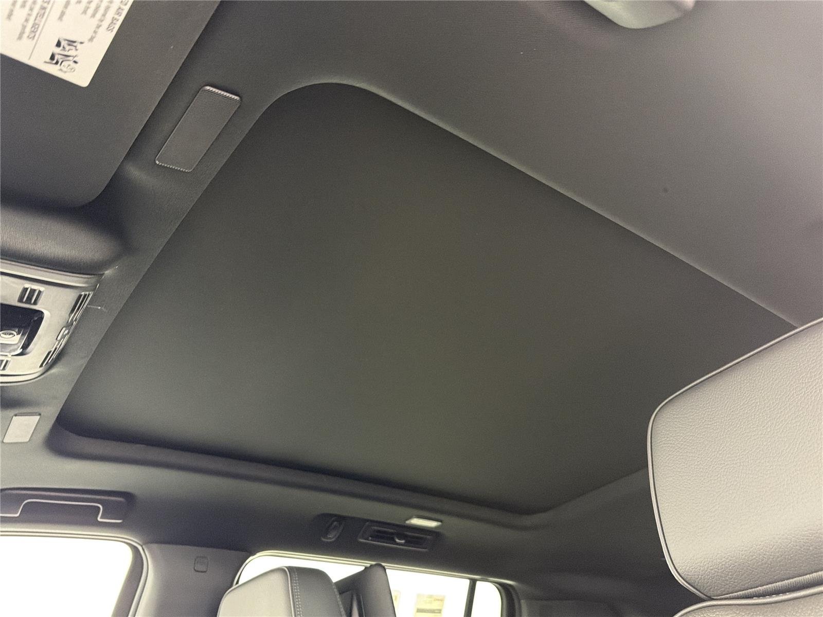 2026 GMC Yukon XL Denali - Photo 35