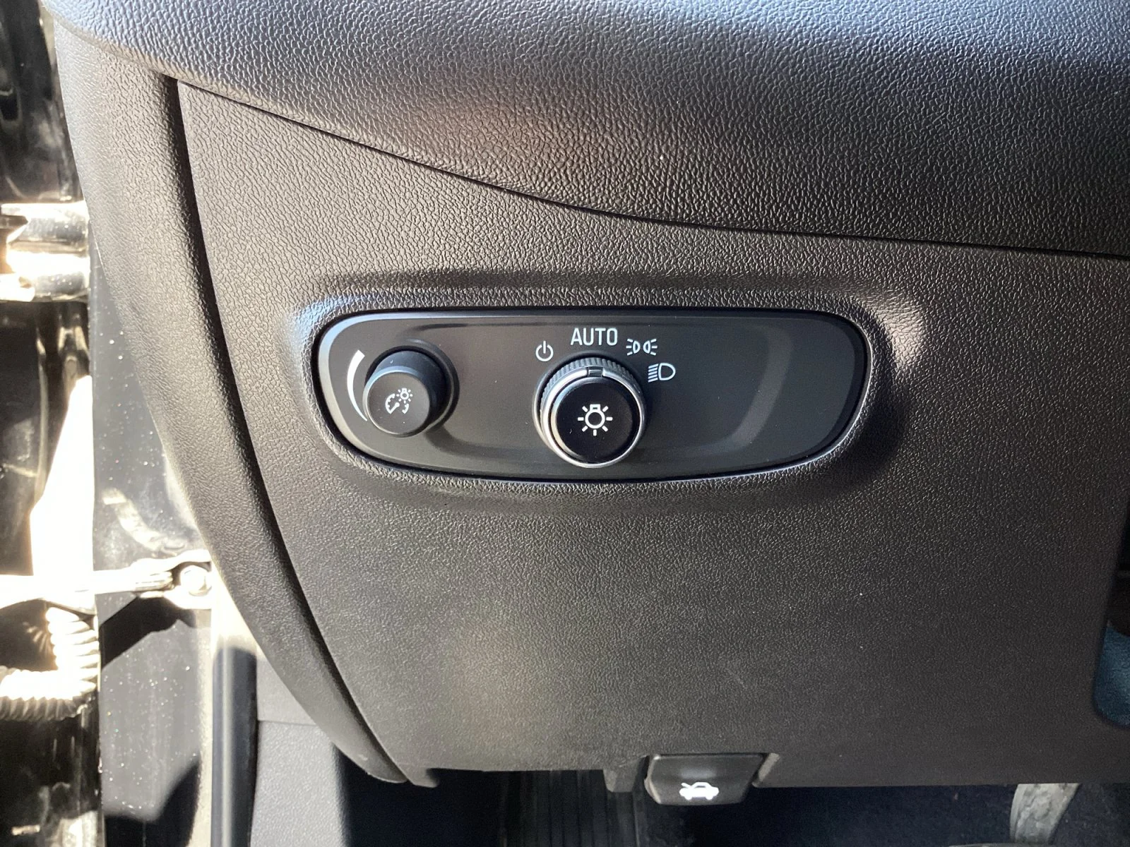 Certified Used 2022 Mosaic Black Metallic Chevrolet LT image 28