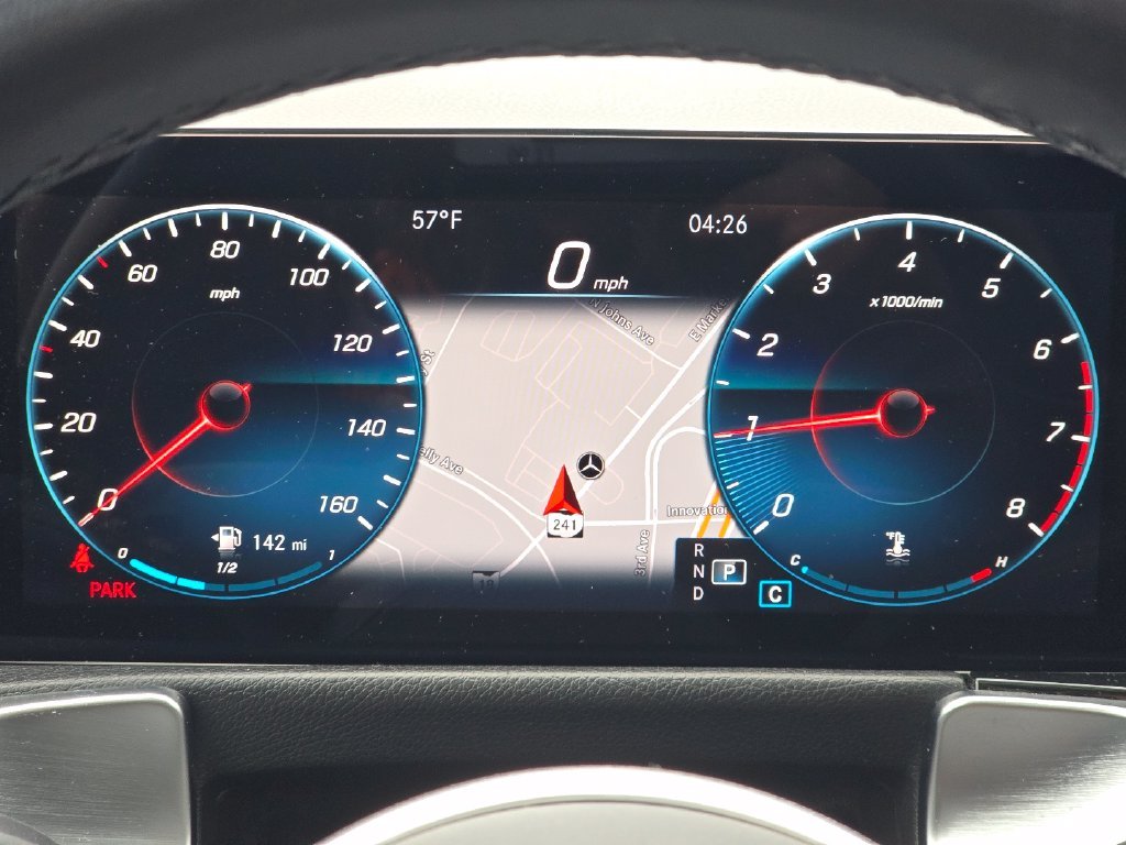 Certified Used 2023  Mercedes-Benz GLB 250 image 30