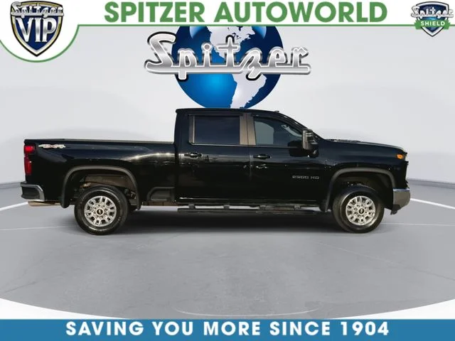 Used 2024 Black Chevrolet LT image 10