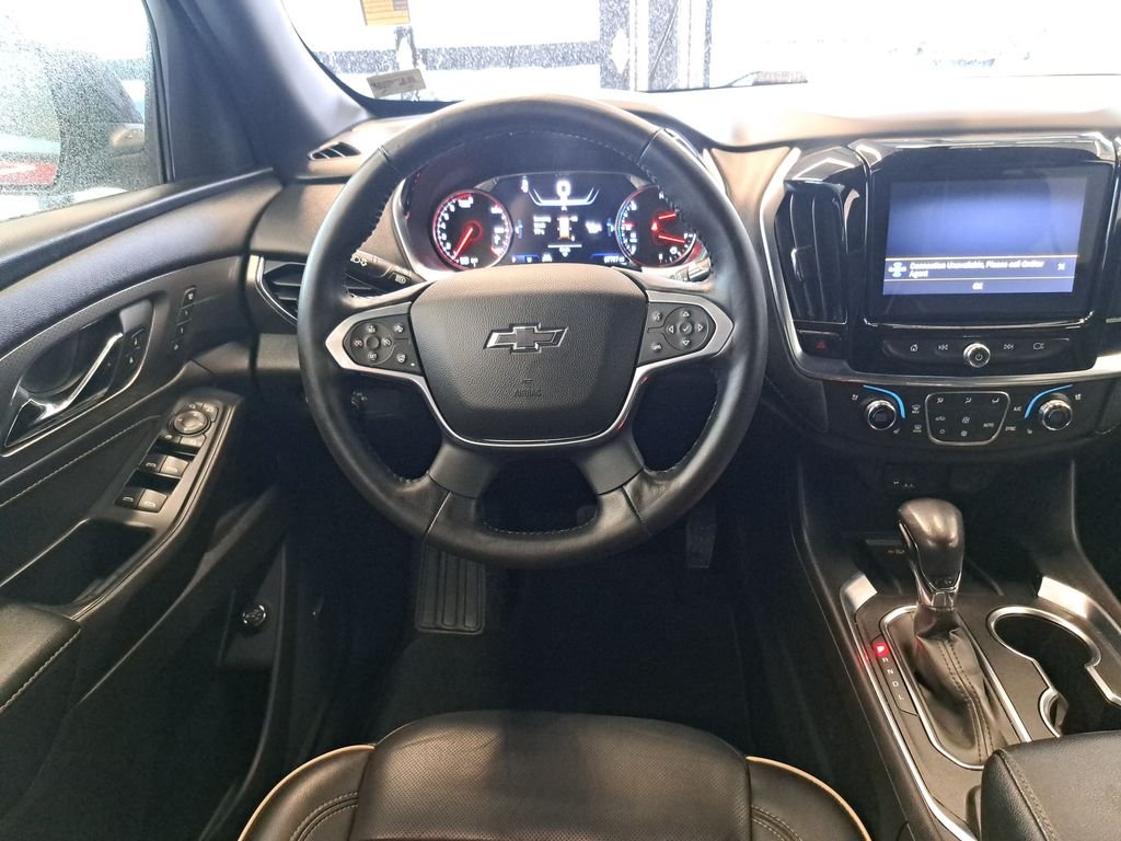 Used 2022 Red Chevrolet Premier image 16