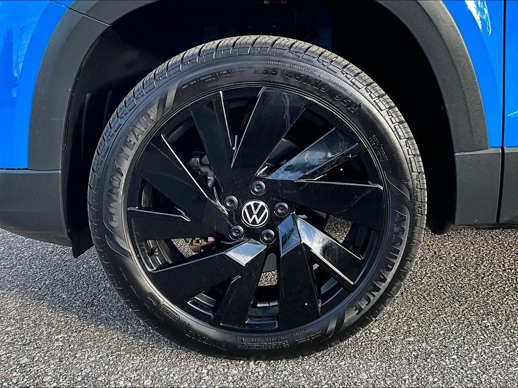 Used 2023 Blue Volkswagen 1.5T SEL image 7
