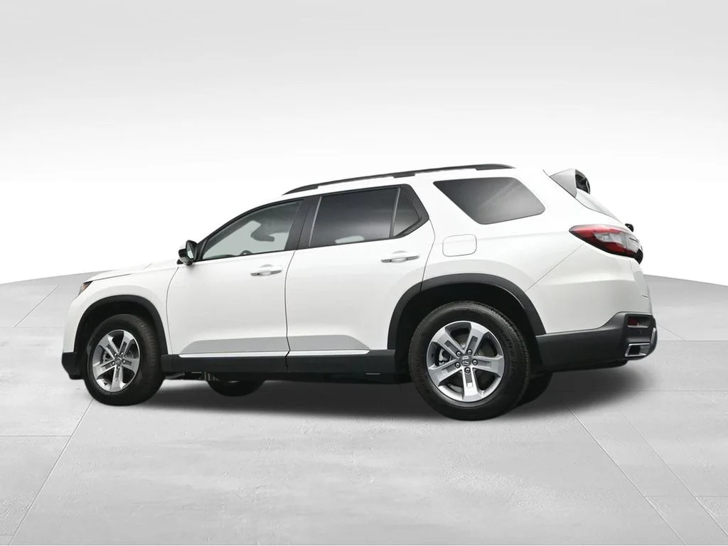 New 2026 Platinum White Pearl Honda EX-L image 32