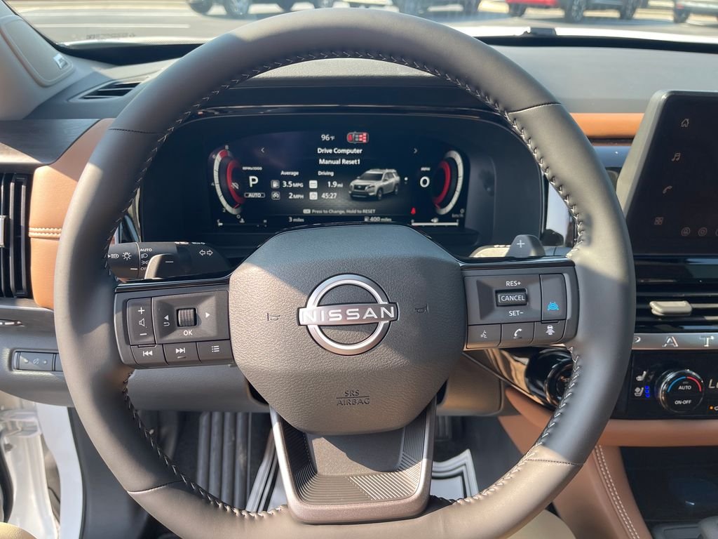 New 2026 White Nissan Platinum image 17