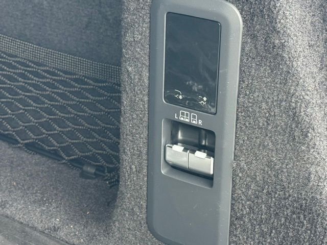 Certified Used 2026 Gray Land Rover Dynamic SE image 40