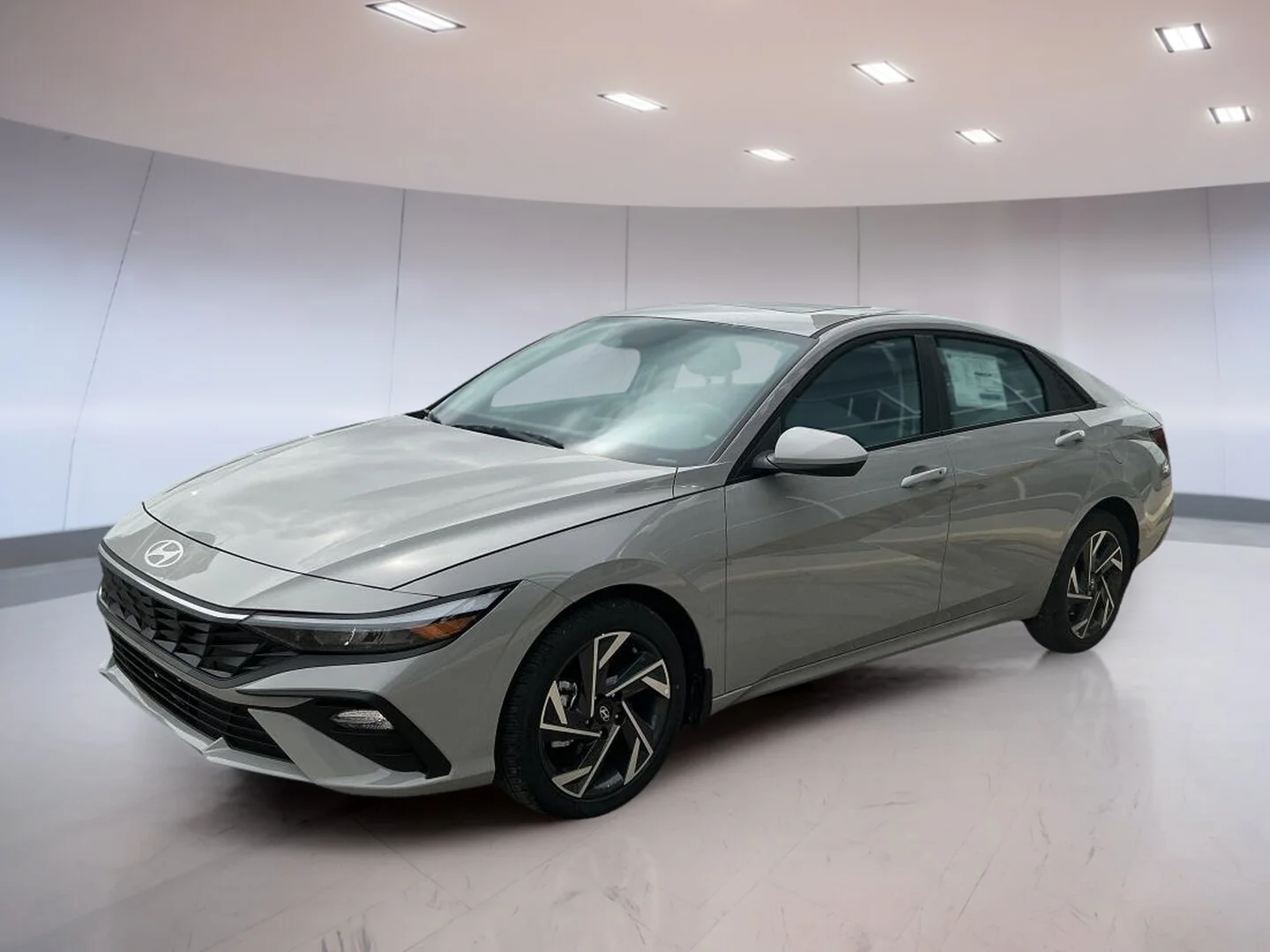 New 2026 Grey Hyundai Preferred image 3