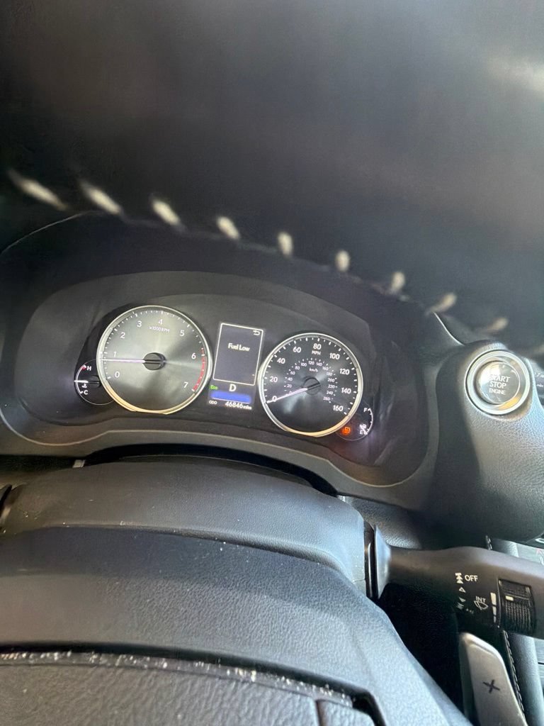 Used 2021  Lexus RC 300 image 9