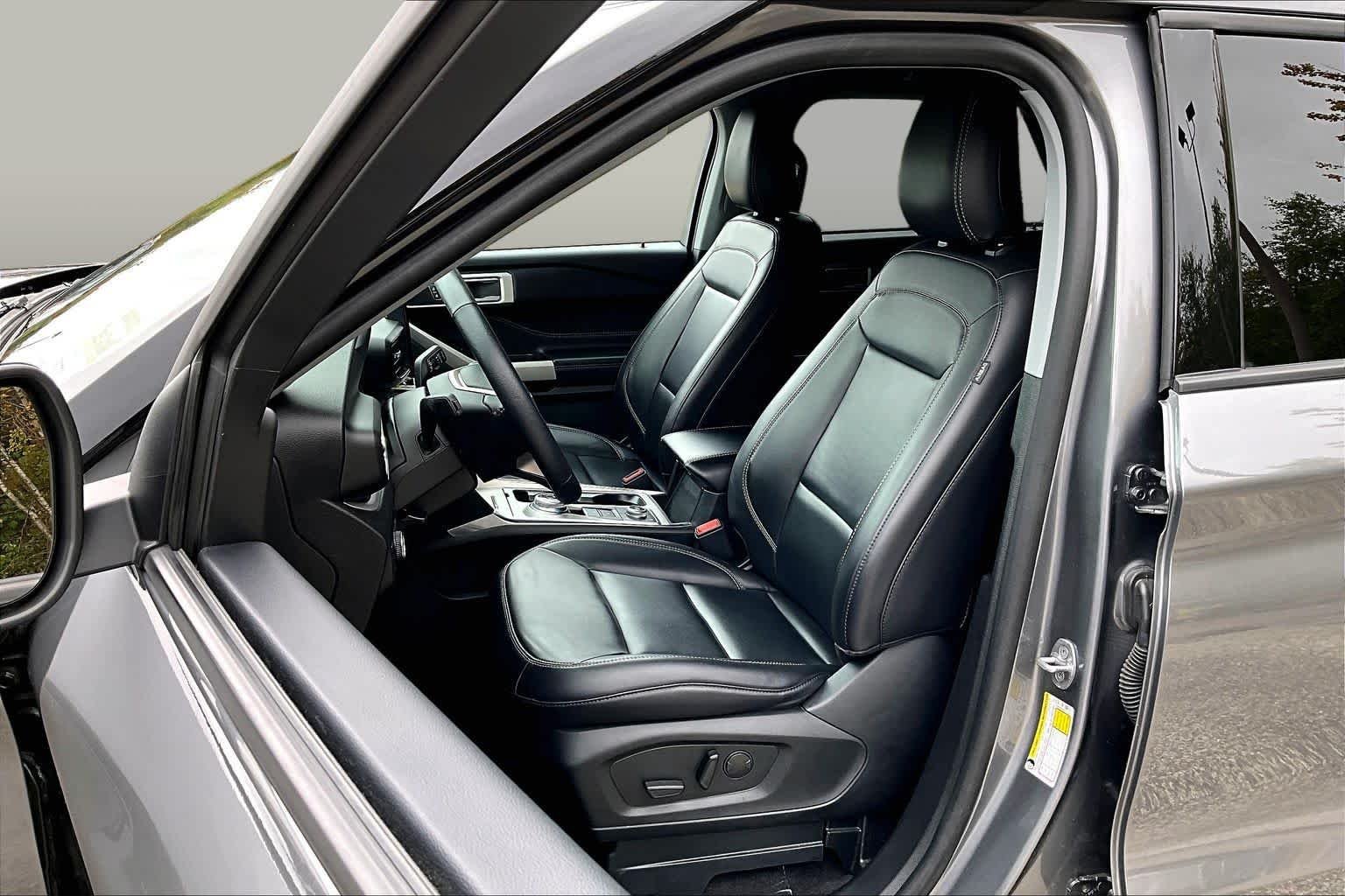 Certified Used 2023 Carbonized Gray Metallic Ford XLT image 9