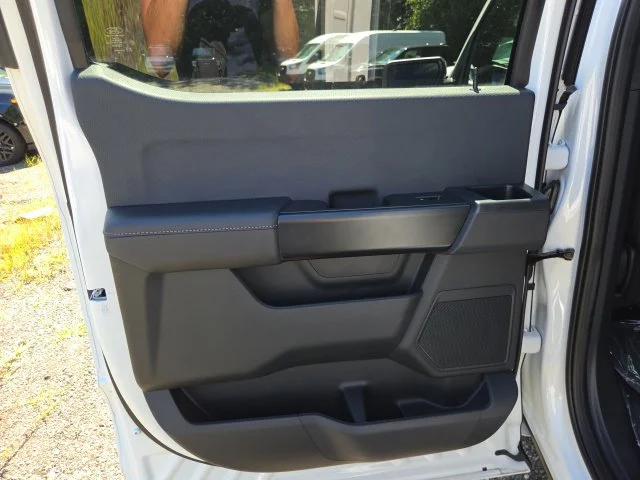 New 2026 Oxford White Ford STX® image 43
