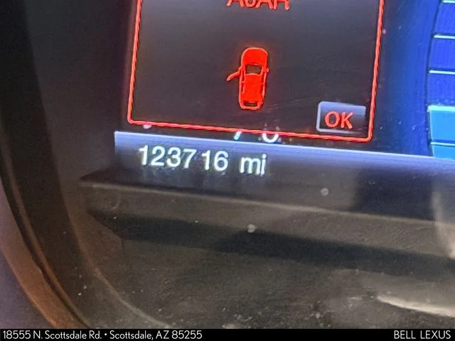 Used 2012 White Ford Limited image 23