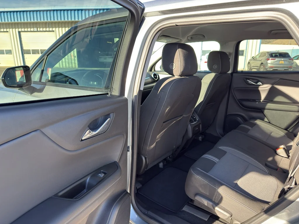Used 2025 Sterling Gray Metallic Chevrolet 2LT image 12