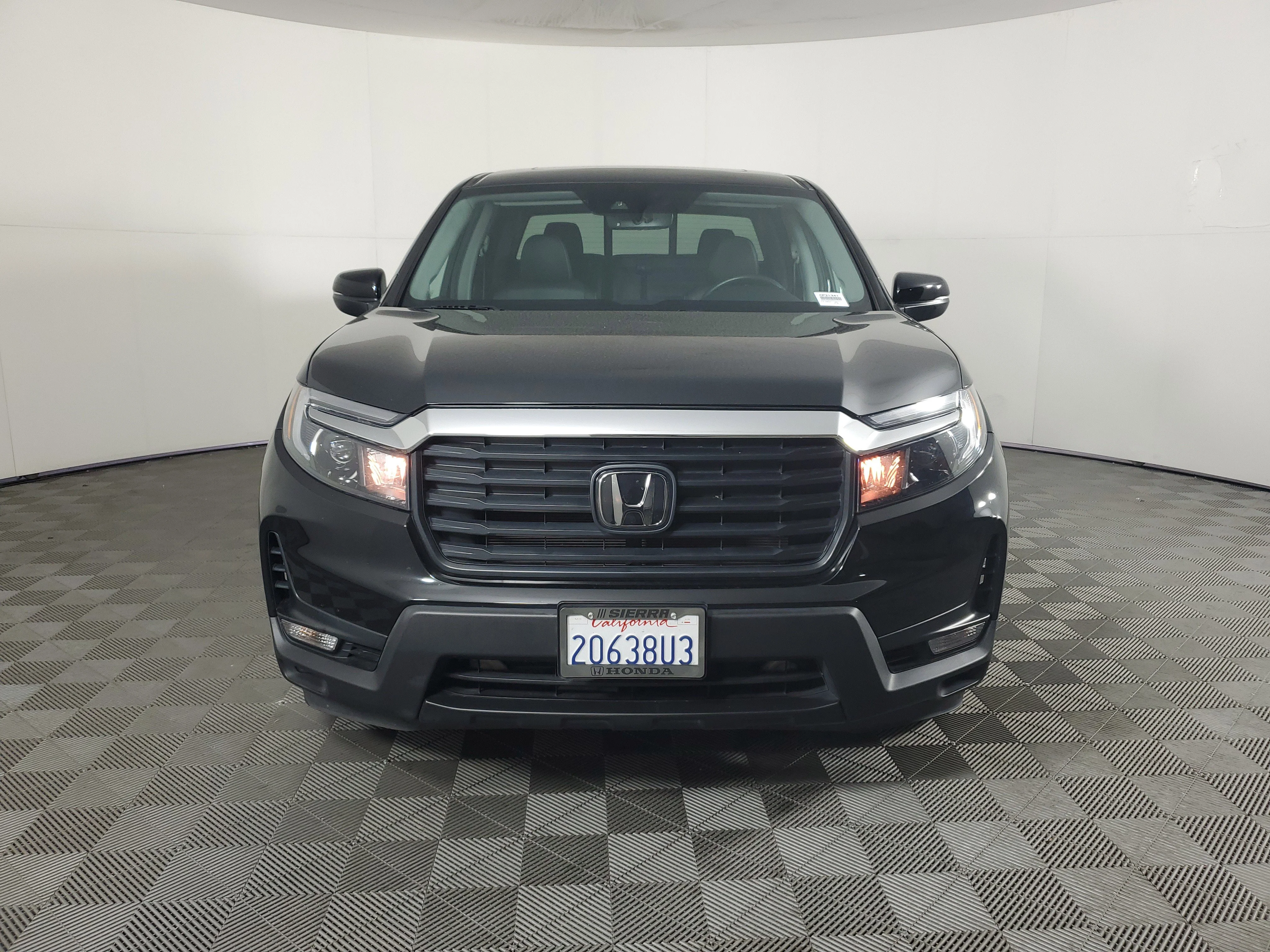 Used 2023 Crystal Black Pearl Honda RTL image 9