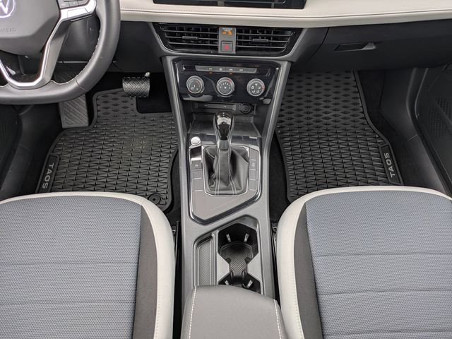 Used 2025 White Volkswagen 1.5T S image 20