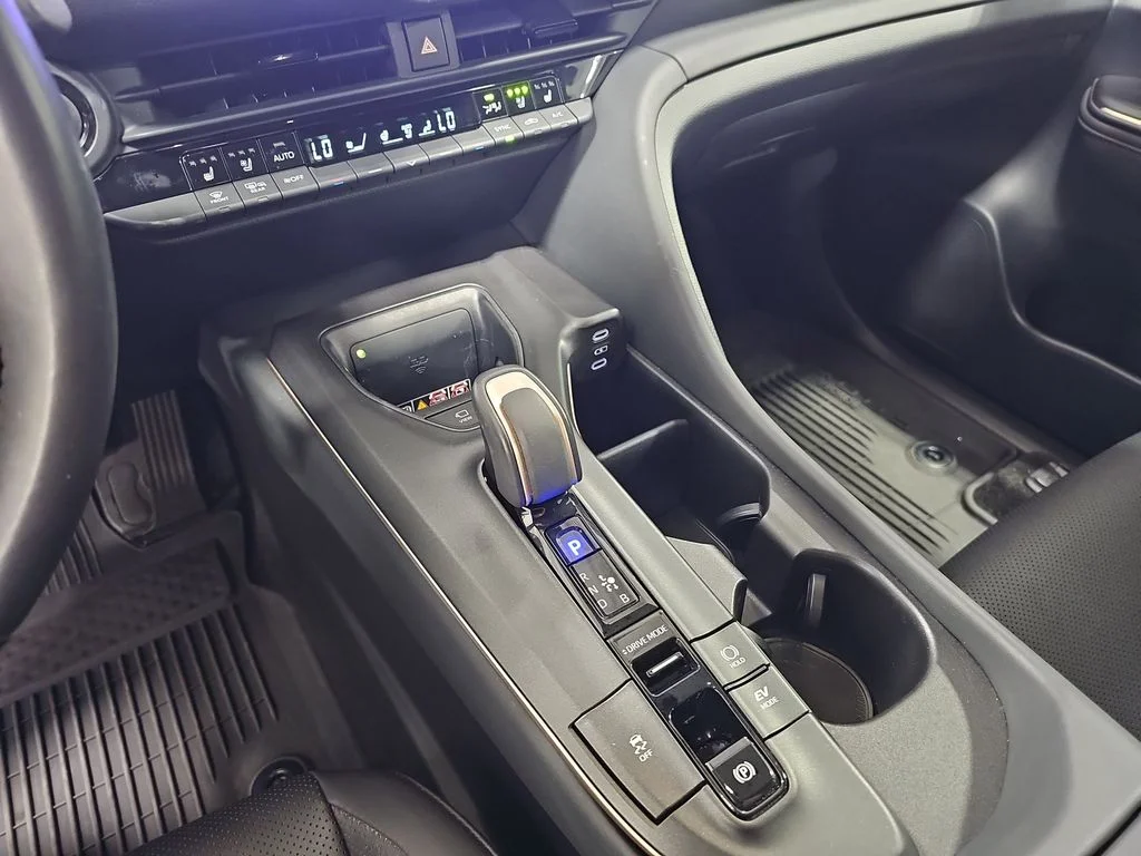 Used 2023 Gray Toyota Limited image 27