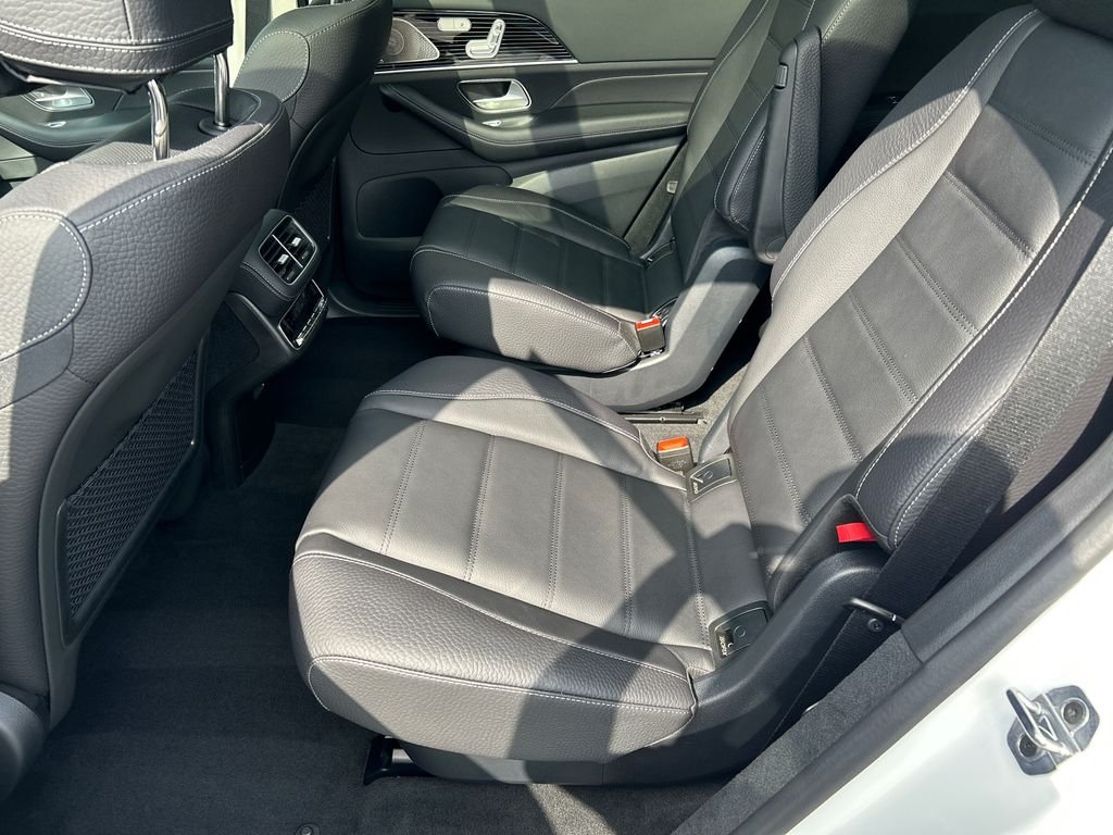 New 2026 Polar White Mercedes-Benz GLS 450 image 26