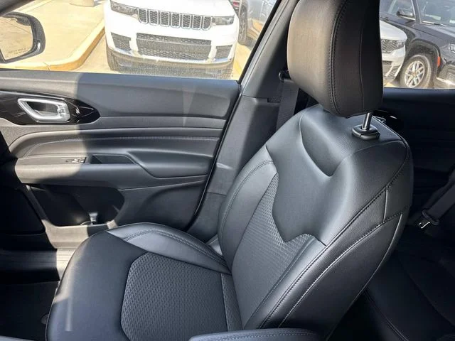 New 2026 Silver Jeep Latitude image 17