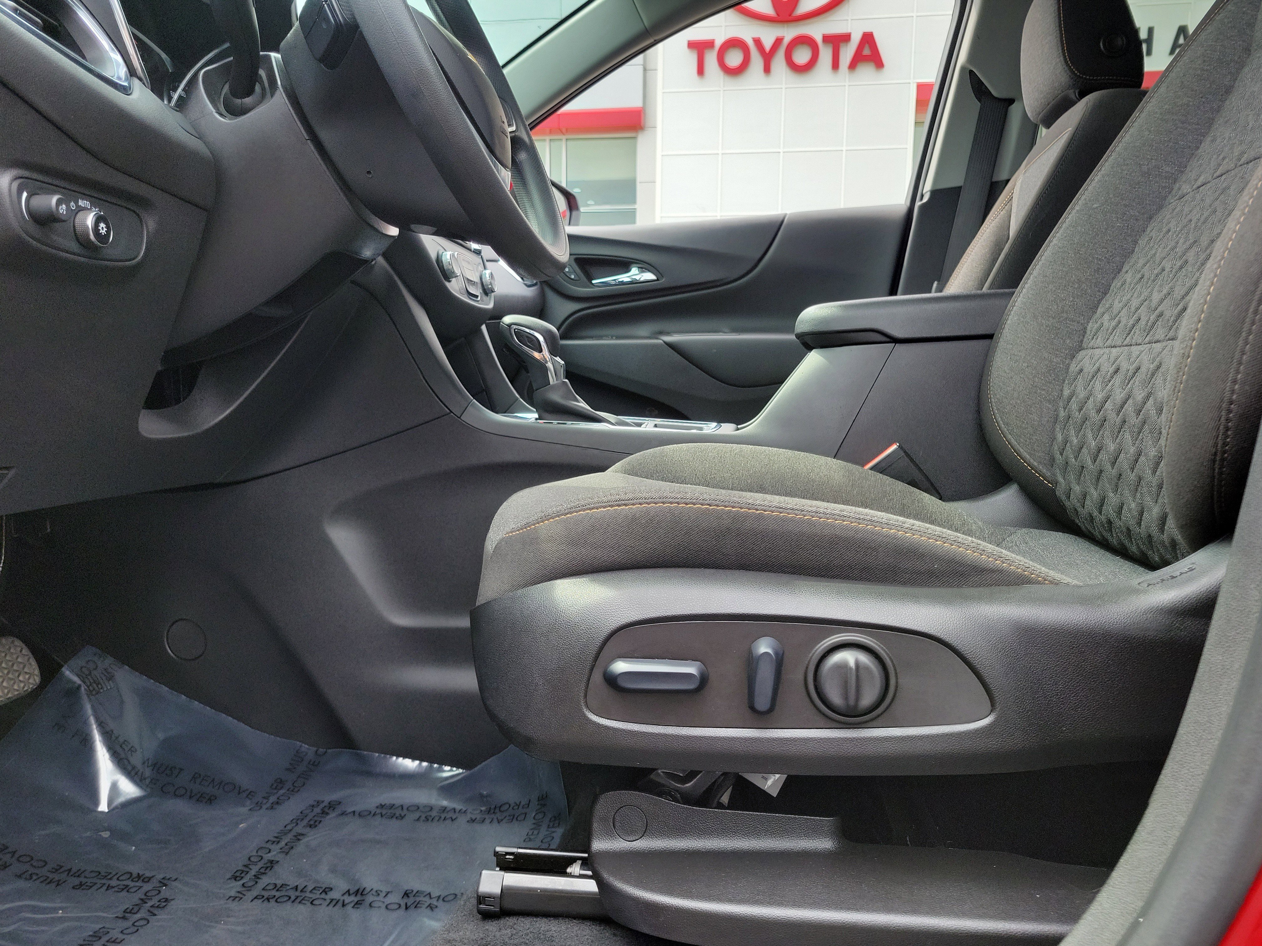 2023 Chevrolet Equinox LT - Photo 16