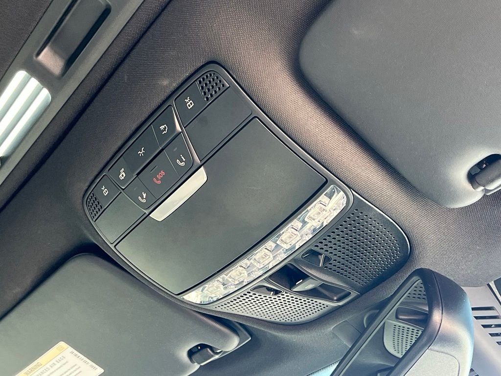 Used 2018 White Mercedes-Benz C 300 image 30