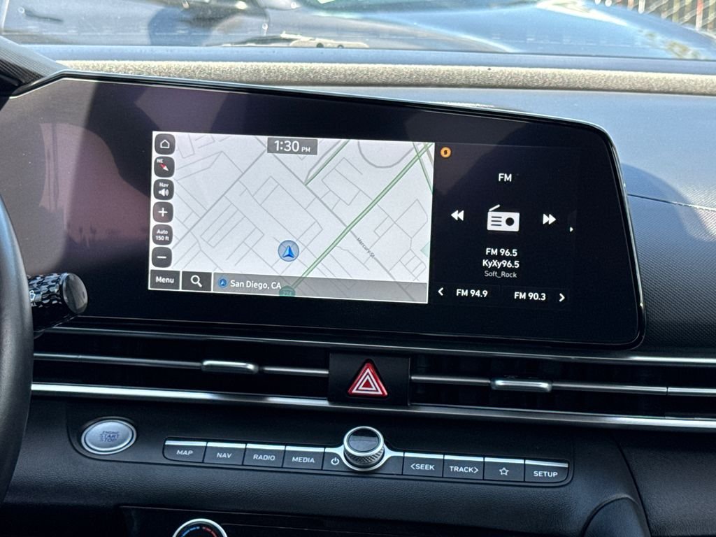 Used 2025 Gray Hyundai SEL Convenience image 19