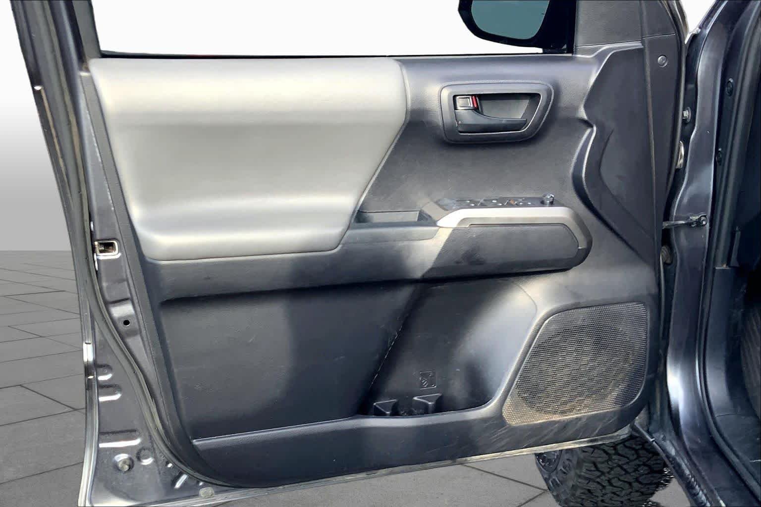 Used 2021 Magnetic Gray Metallic Toyota SR5 image 22