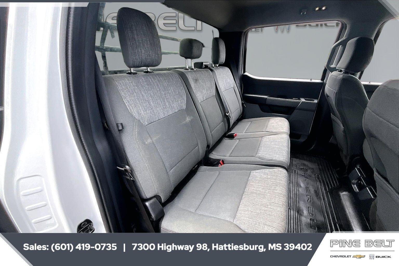 Used 2023 White Ford XL image 21