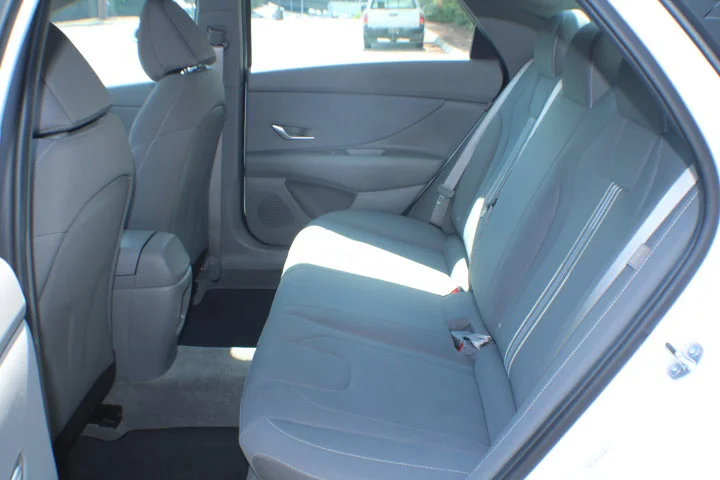 Used 2026 White Hyundai SEL Sport image 13