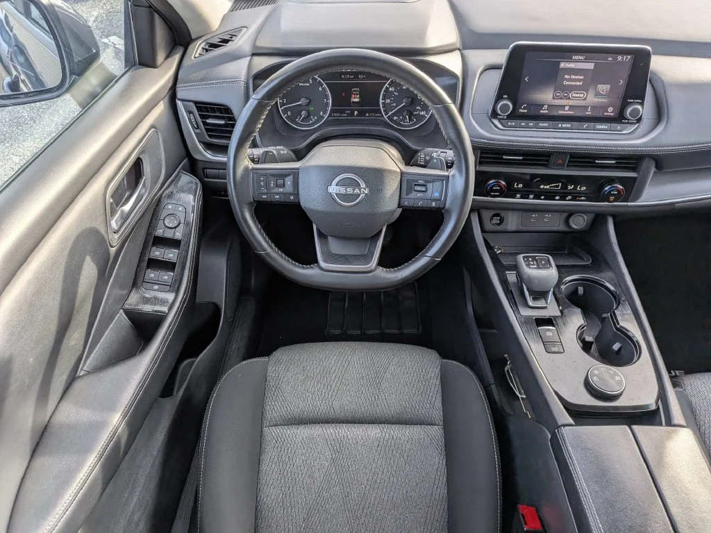 Certified Used 2025 Gun Metallic Nissan SV image 17