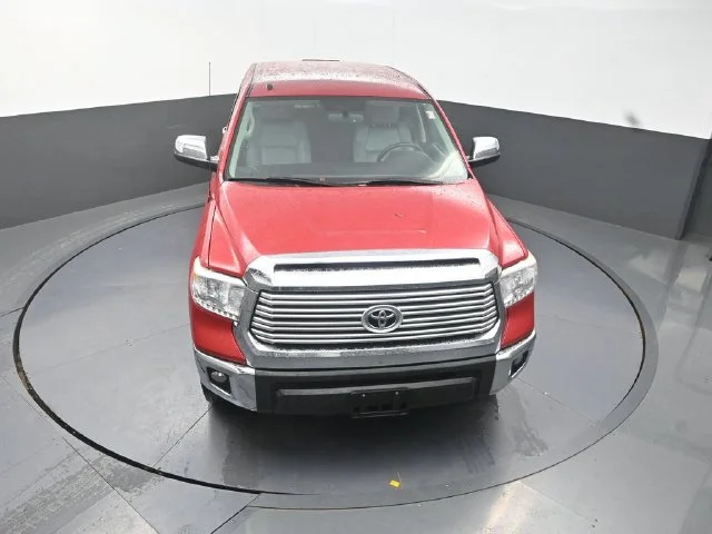 Used 2017 Red Toyota Limited image 27