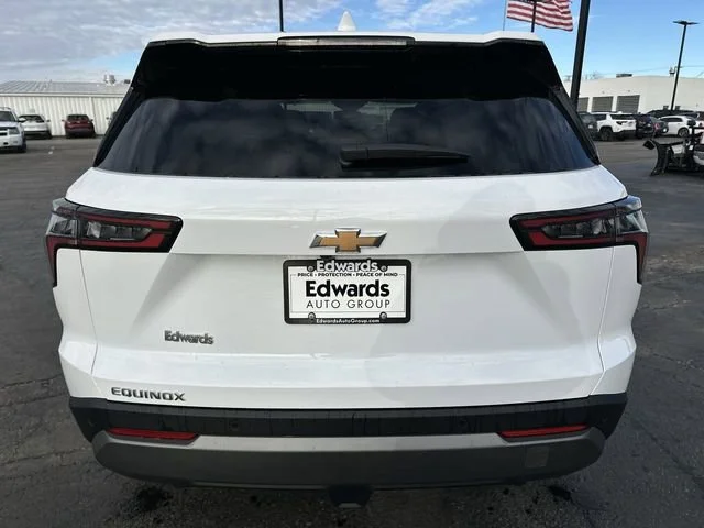 New 2026 Summit White Chevrolet LT image 32