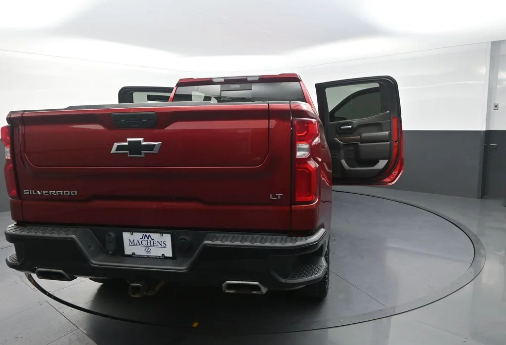 Used 2021  Chevrolet LT Trail Boss image 37