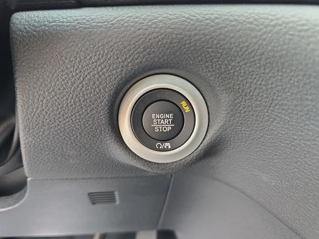 2026 Chrysler Pacifica Select - Photo 26