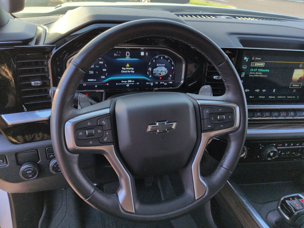 2022 Chevrolet Silverado 1500 RST - Photo 11