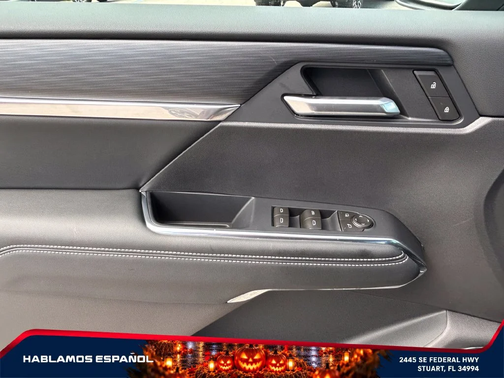 New 2027 Sterling Metallic GMC Elevation image 24