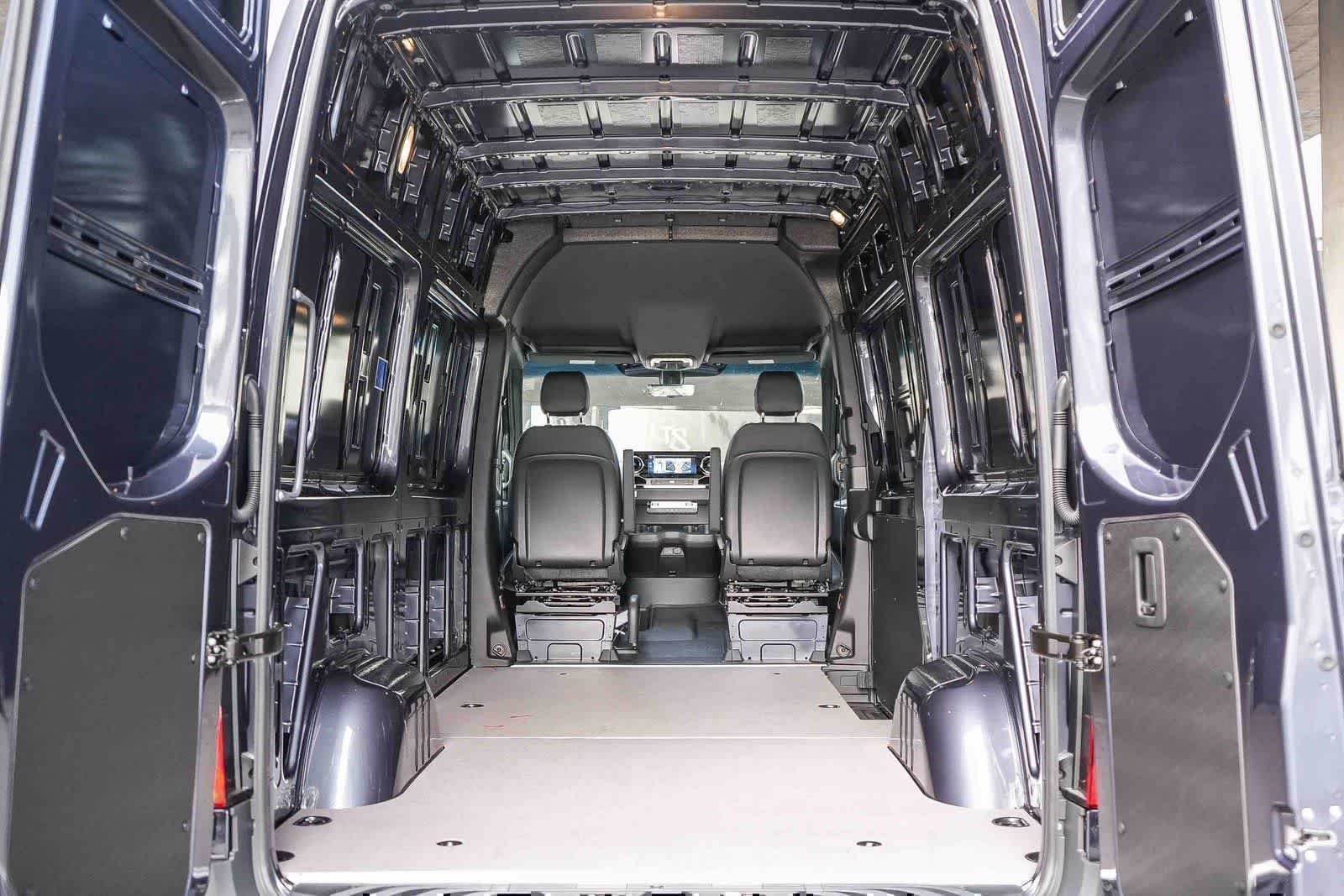 New 2026 Tenorite Gray Metallic Mercedes-Benz Cargo 144WB High Roof AWD 2.0L I4 Diesel Turbo HO image 24