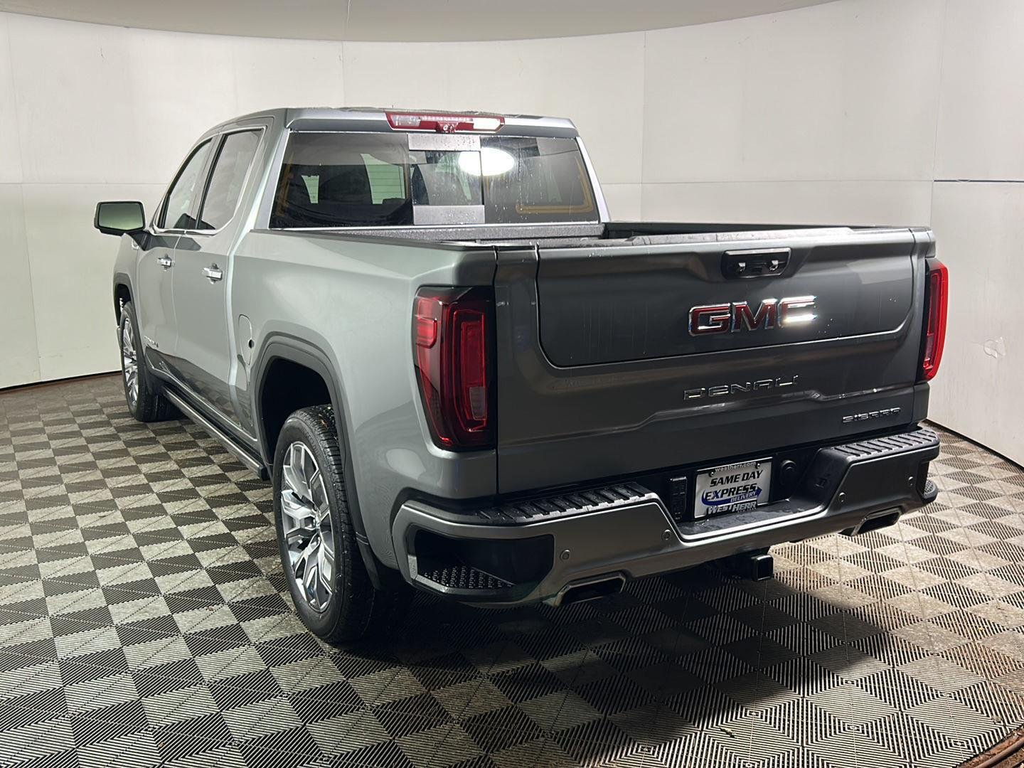 Used 2024 Sterling Metallic GMC Denali image 11