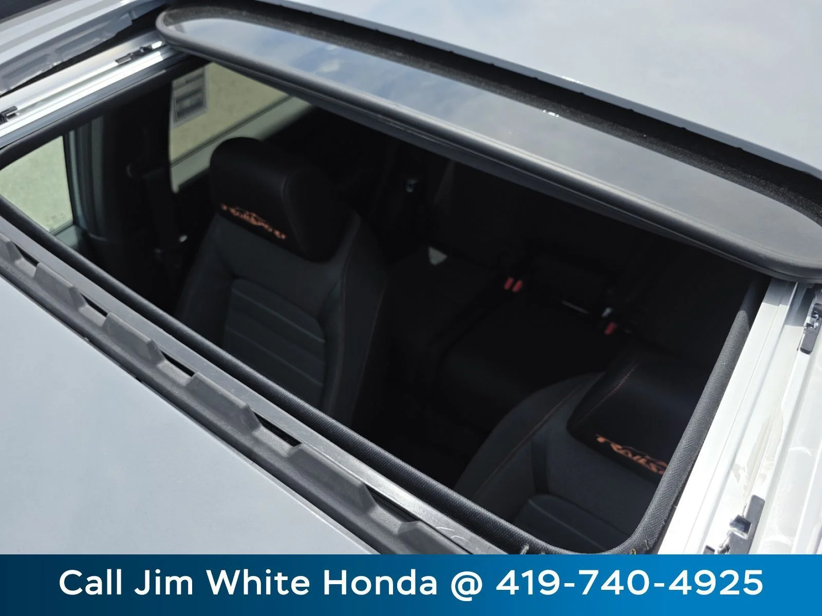 New 2026 Urban Gray Pearl Honda AWD TrailSport Hybrid image 24