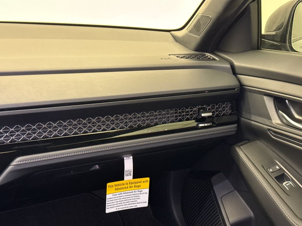 2025 Honda Accord Hybrid Sport-L - Photo 17