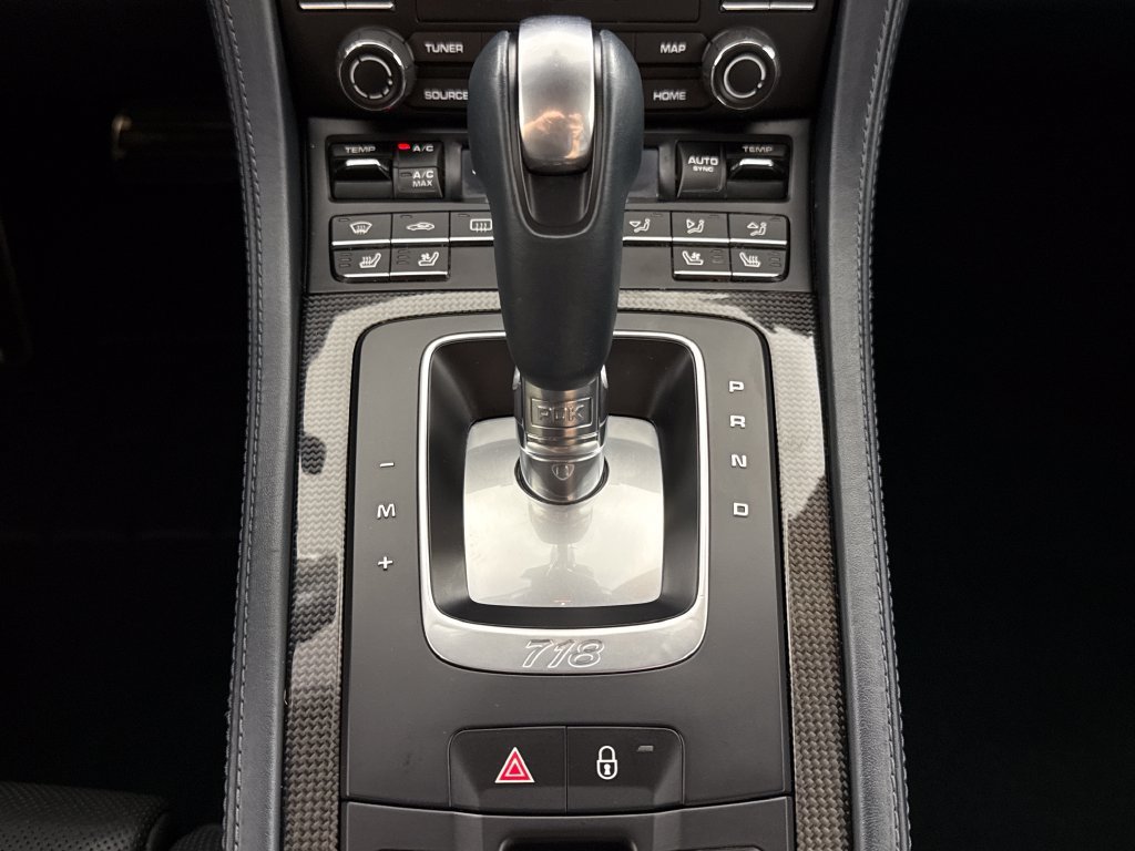 Used 2017  Porsche S image 17