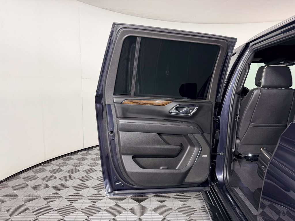 Used 2023 Gray Chevrolet Premier image 25
