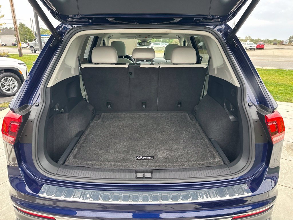2022 Volkswagen Tiguan SE - Photo 34