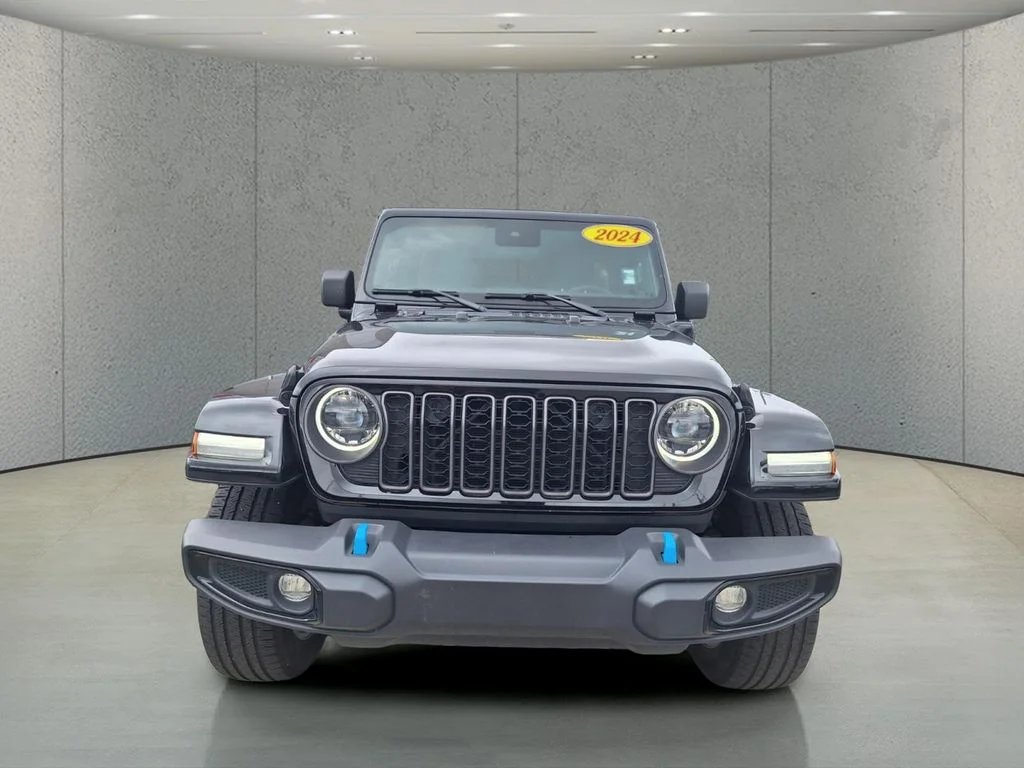 Used 2024 Black Jeep Sport S 4xe image 8