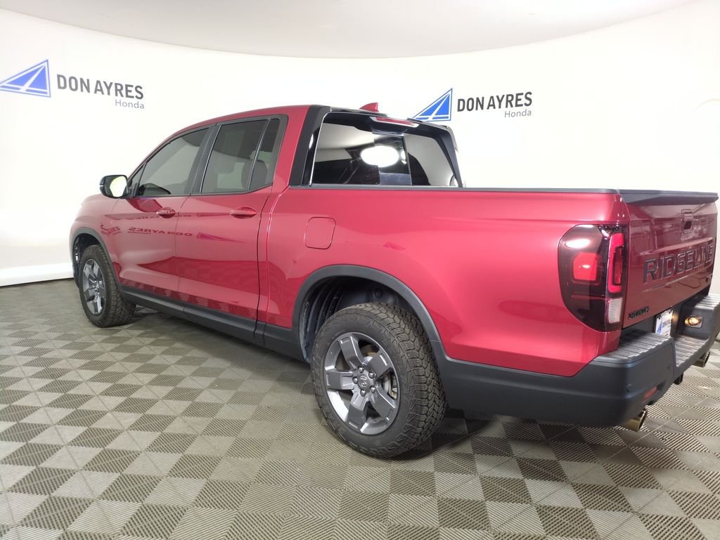 Certified Used 2024 Radiant Red Metallic II Honda TrailSport image 4