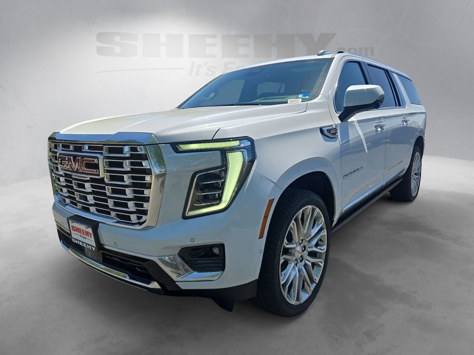 2026 GMC Yukon XL Denali - Photo 9